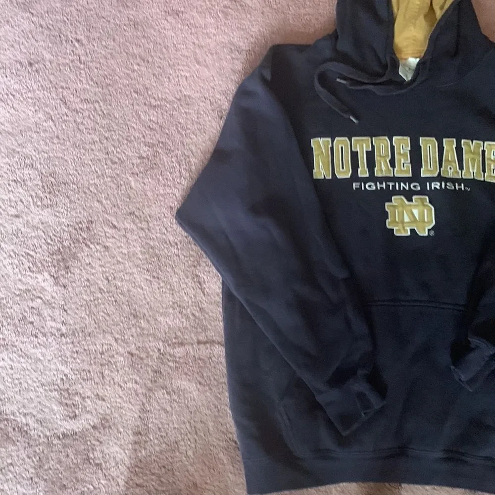 Vintage‎ Notre Dame Sweatshirt